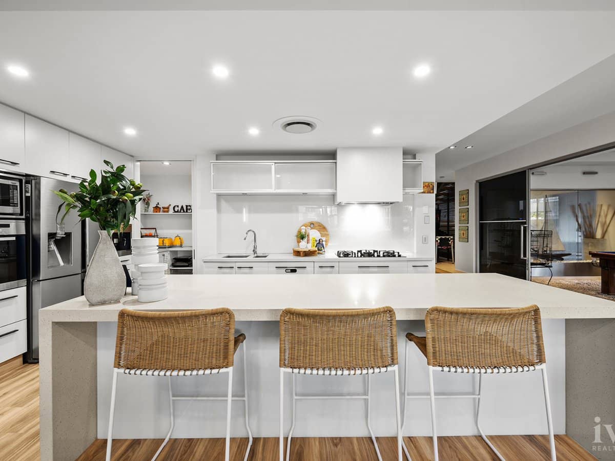 9 Royal Albert Crescent, Sovereign Islands - Thumbnail 7