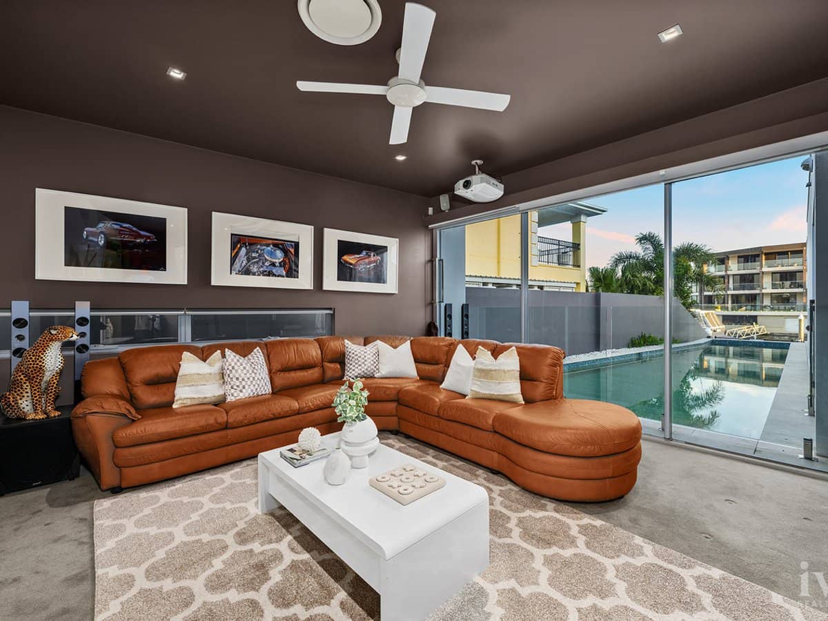 9 Royal Albert Crescent, Sovereign Islands - Thumbnail 11