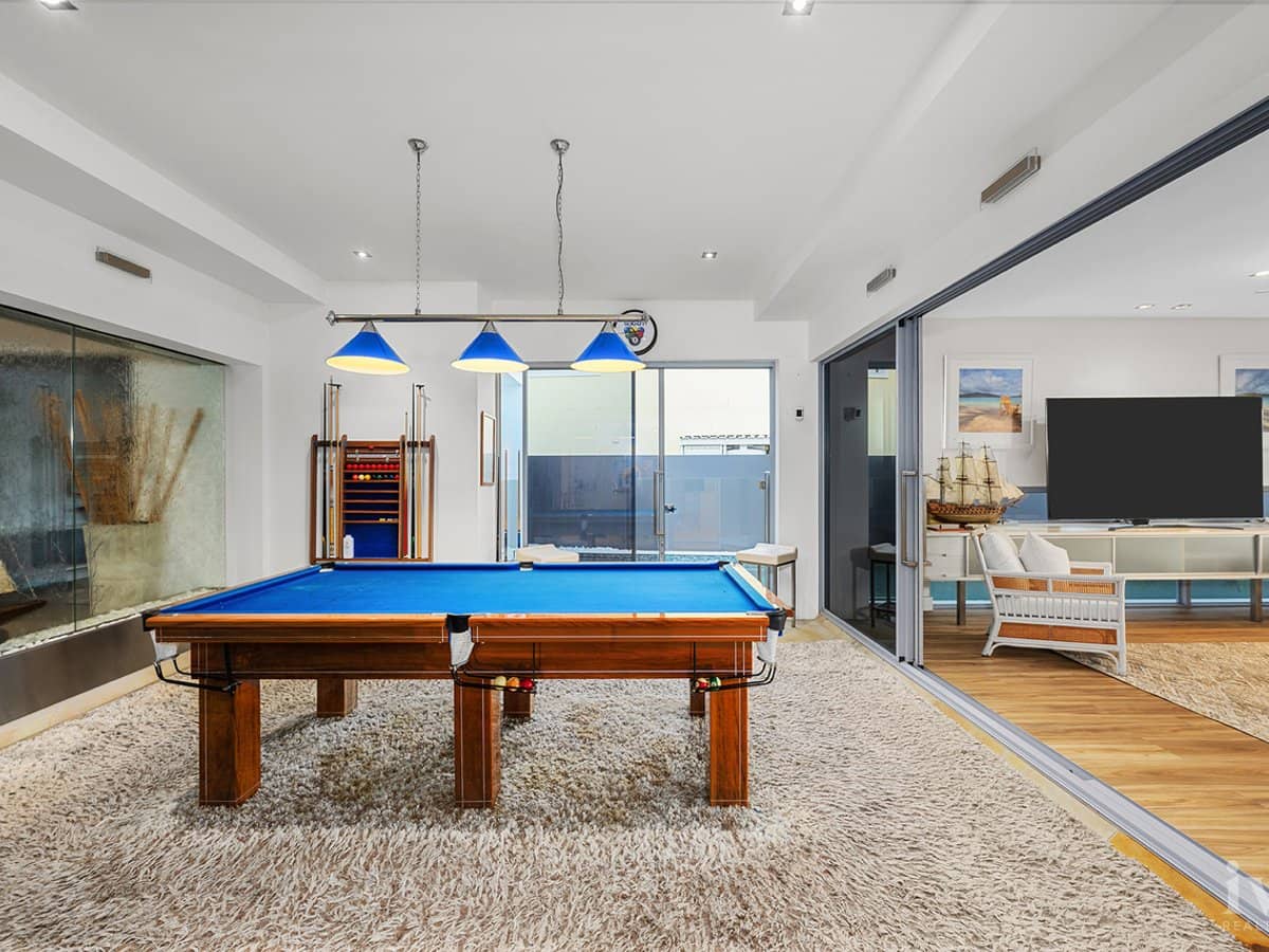 9 Royal Albert Crescent, Sovereign Islands - Thumbnail 24