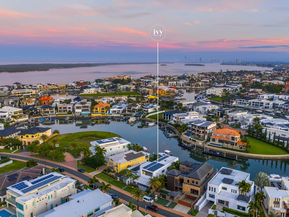 9 Royal Albert Crescent, Sovereign Islands - Thumbnail 28