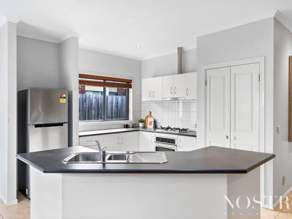 16 Xavier Way, SOUTH MORANG - Thumbnail 4