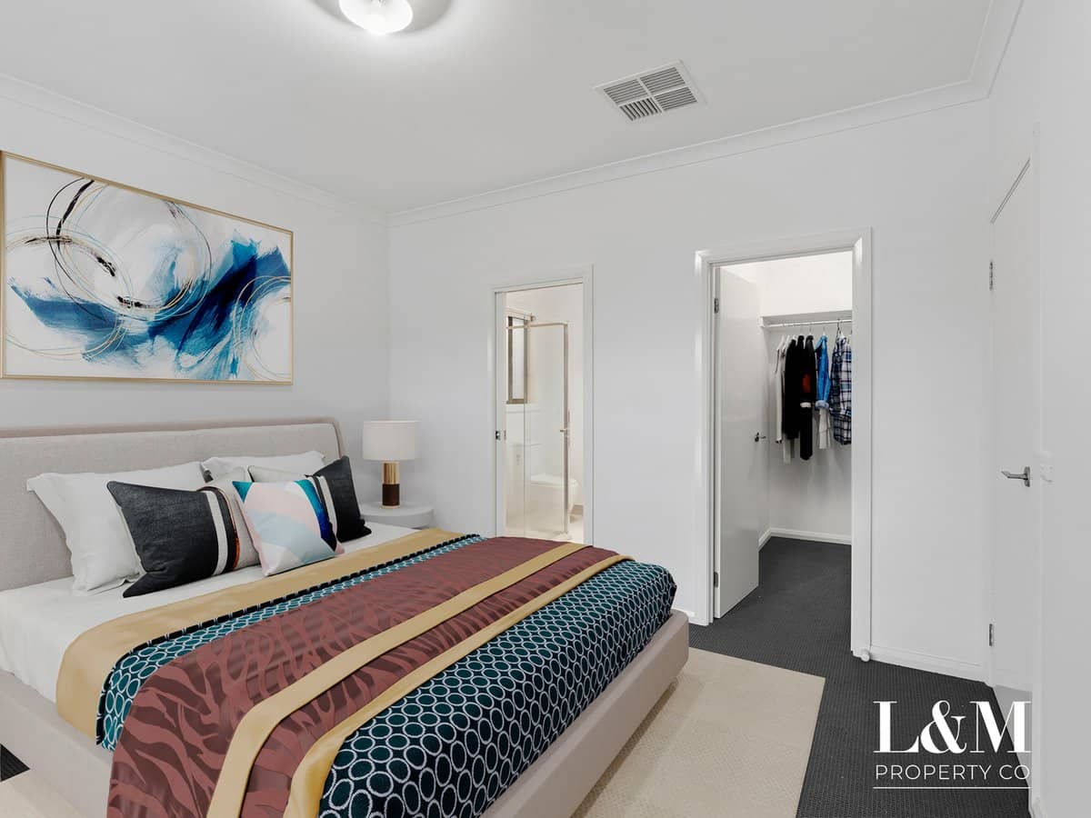 19 Straw Flower Circuit, GREENVALE - Thumbnail 4