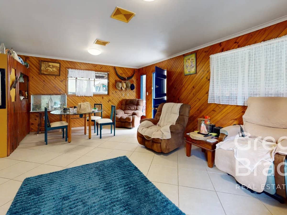 4 Ching Creek Road, SARINA - Thumbnail 5