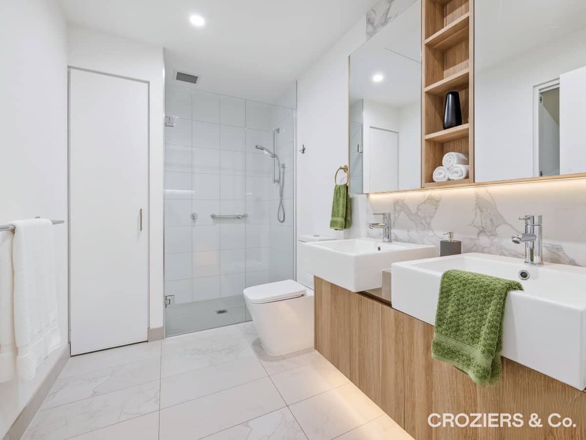 35 Plenty Road, PRESTON - Thumbnail 4