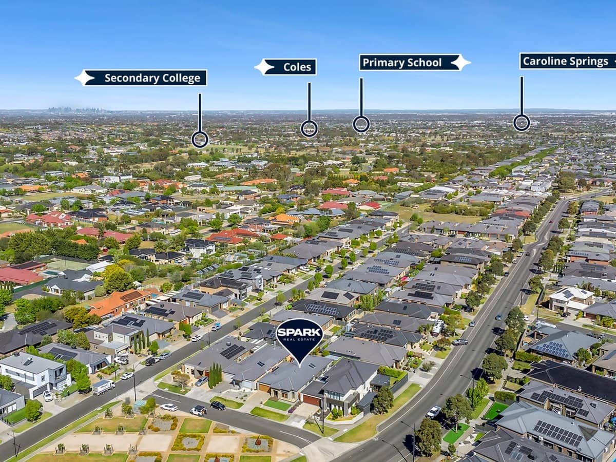 4 Auden Lane, FRASER RISE - Thumbnail 23