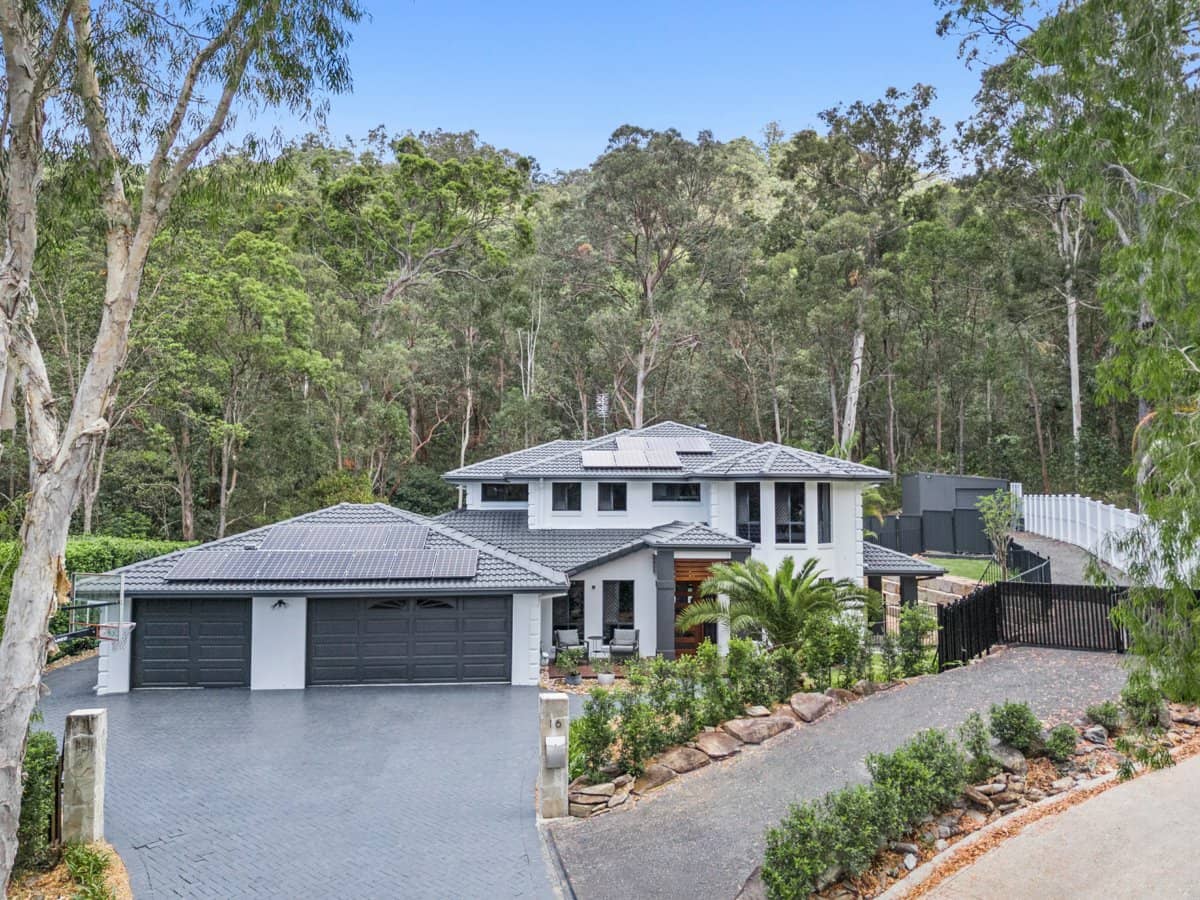 16-18 Seascape Court, TALLAI - Thumbnail 4