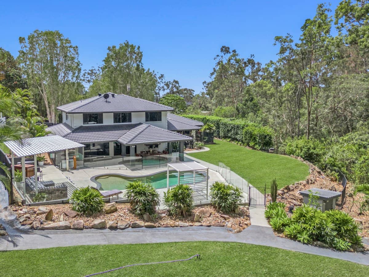 16-18 Seascape Court, TALLAI - Thumbnail 24