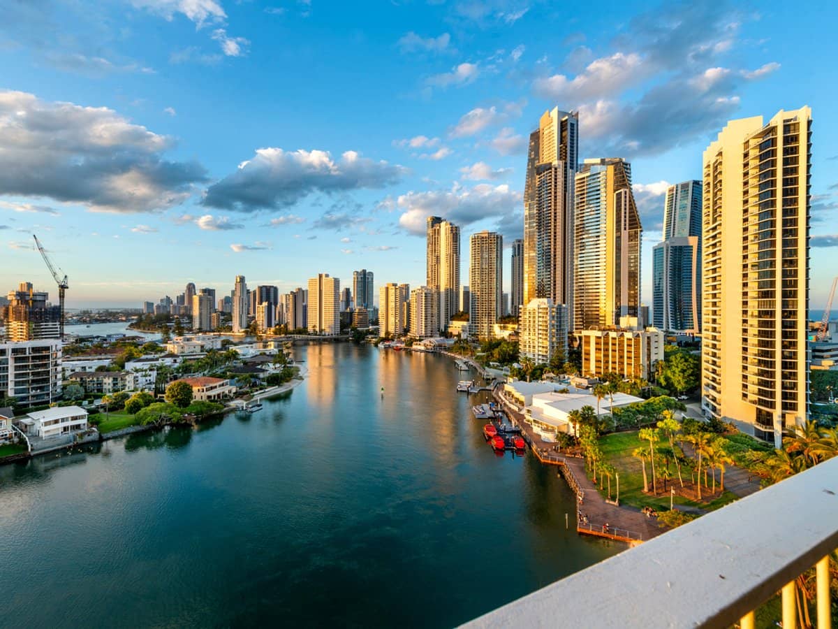 30 Watson Esplanade, SURFERS PARADISE - Thumbnail 1