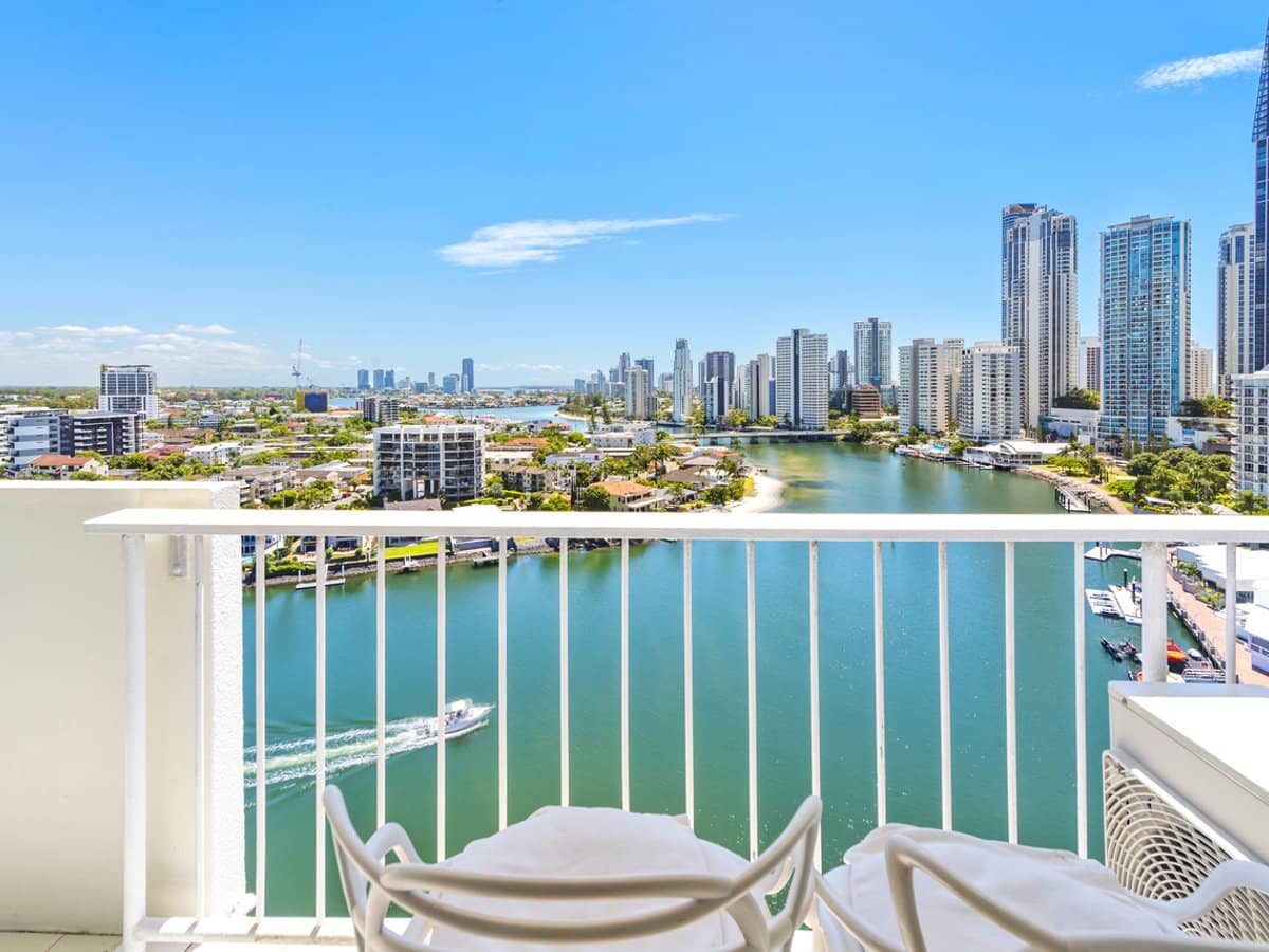 30 Watson Esplanade, SURFERS PARADISE - Thumbnail 3