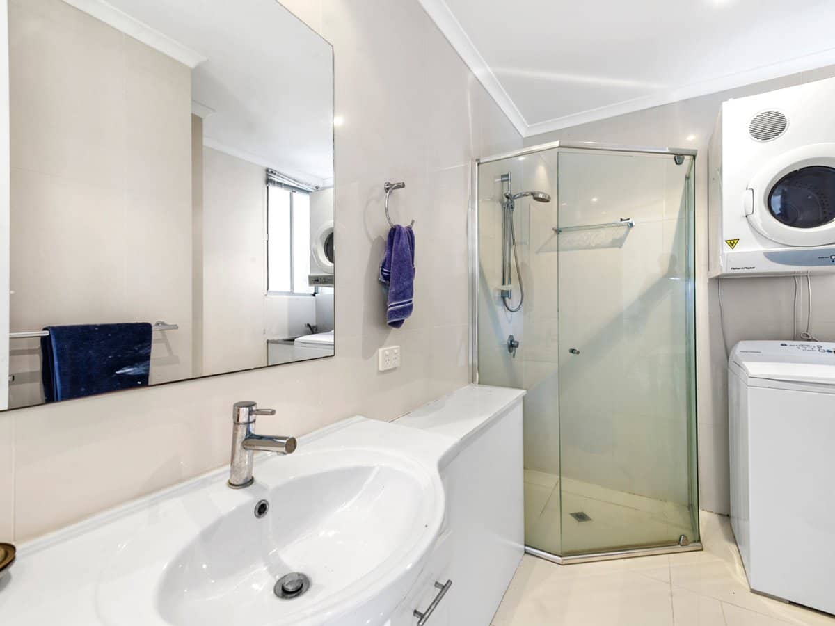 30 Watson Esplanade, SURFERS PARADISE - Thumbnail 15