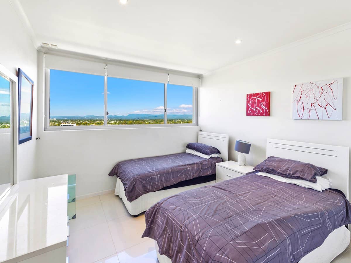 30 Watson Esplanade, SURFERS PARADISE - Thumbnail 16