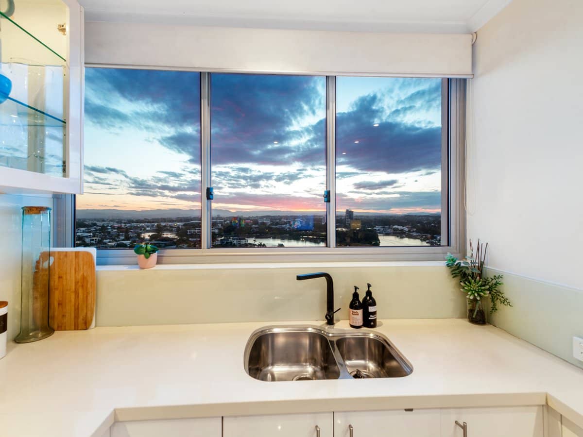 30 Watson Esplanade, SURFERS PARADISE - Thumbnail 30