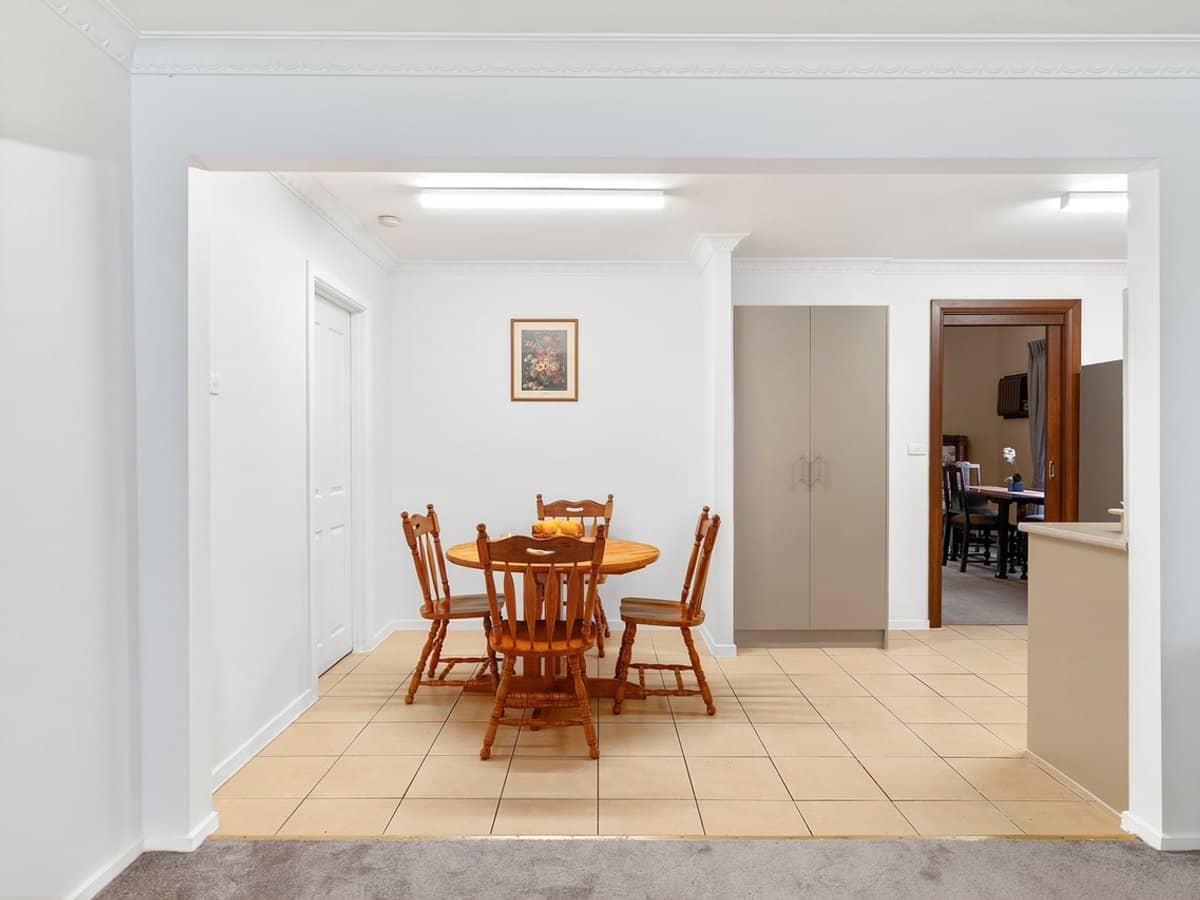 36 Cornwall Road, SUNSHINE - Thumbnail 9