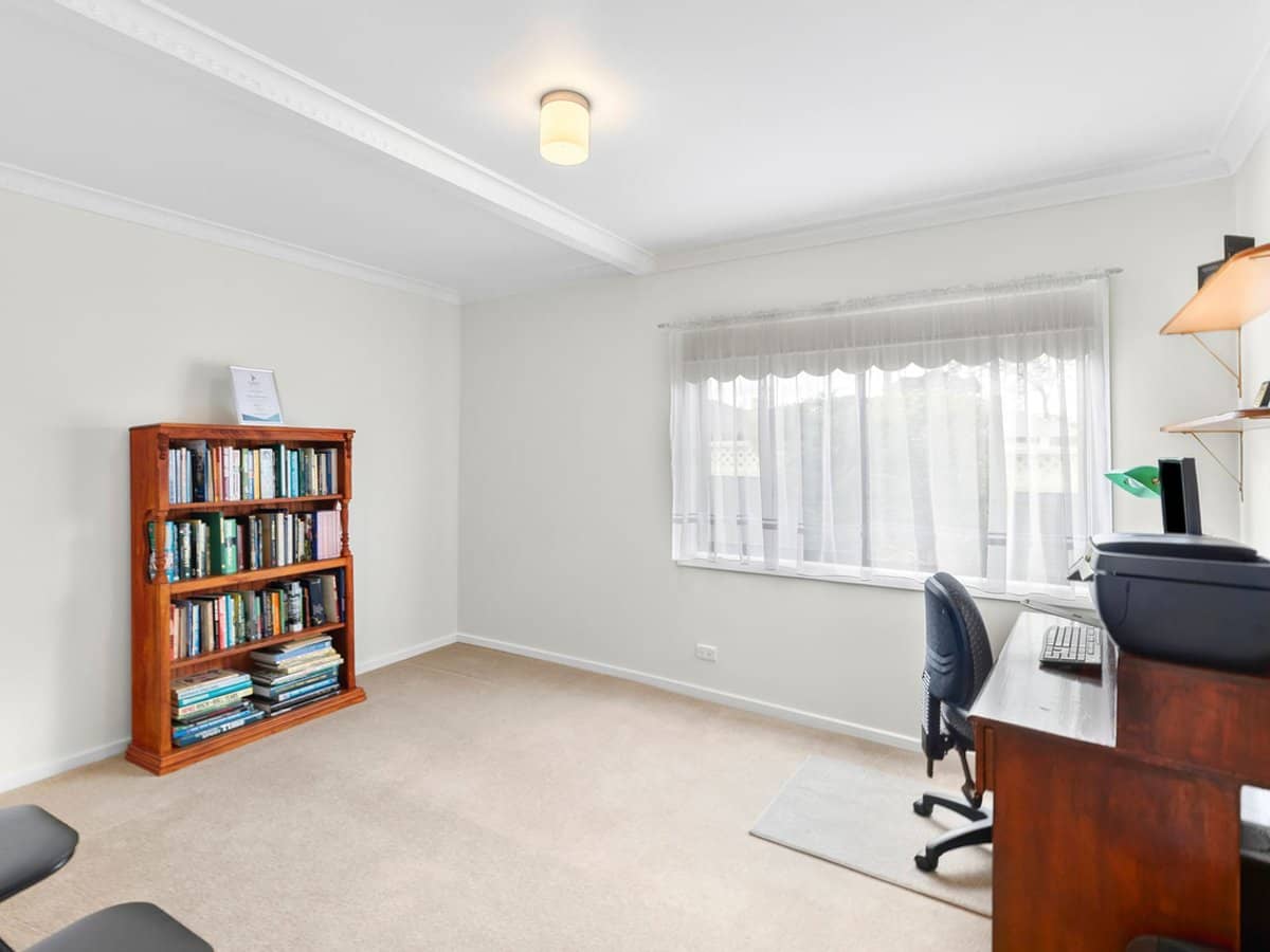 36 Cornwall Road, SUNSHINE - Thumbnail 13