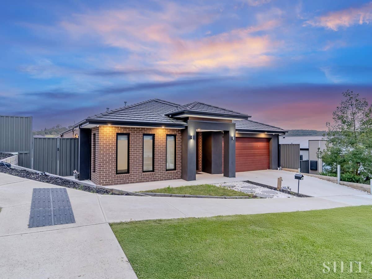 20 Kaprun Way, PAKENHAM - Thumbnail 1