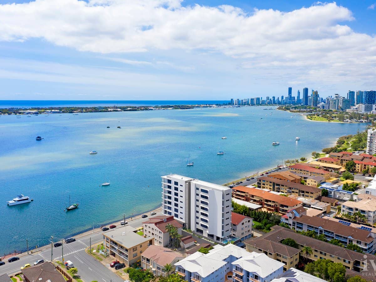 45 Labrador Street, Labrador - Thumbnail 8