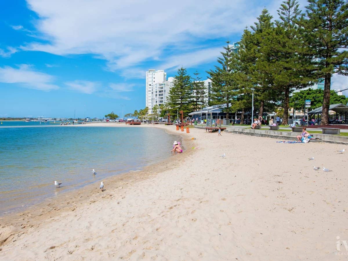 45 Labrador Street, Labrador - Thumbnail 9