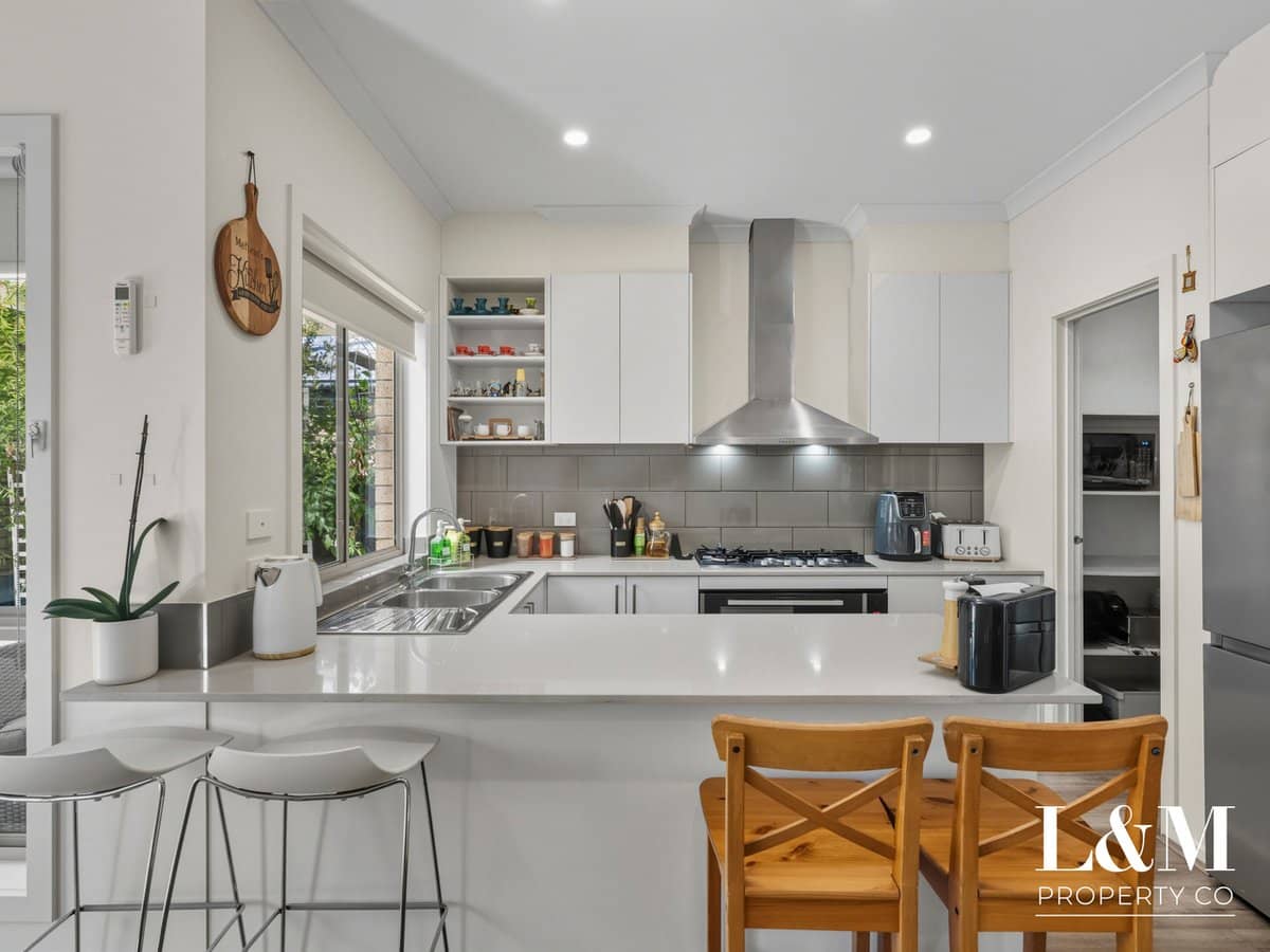 8 Rihanna Street, GREENVALE - Thumbnail 7