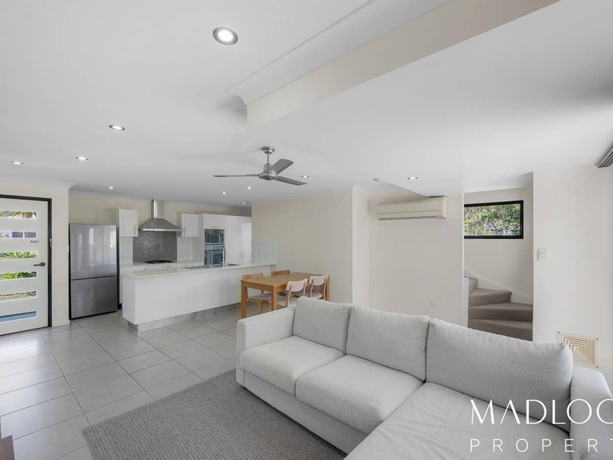 3 Christina Road, CLINTON - Thumbnail 2