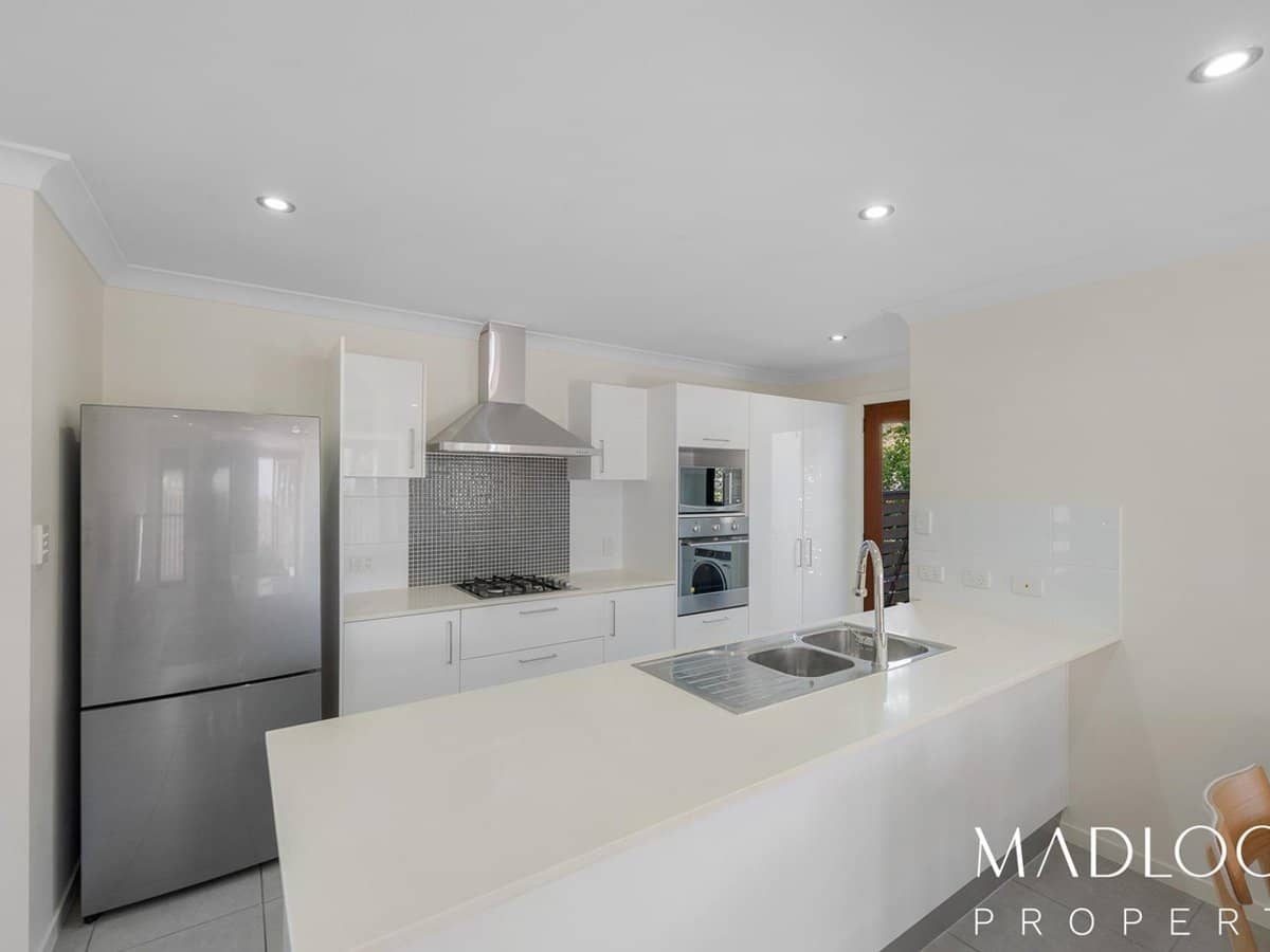 3 Christina Road, CLINTON - Thumbnail 3