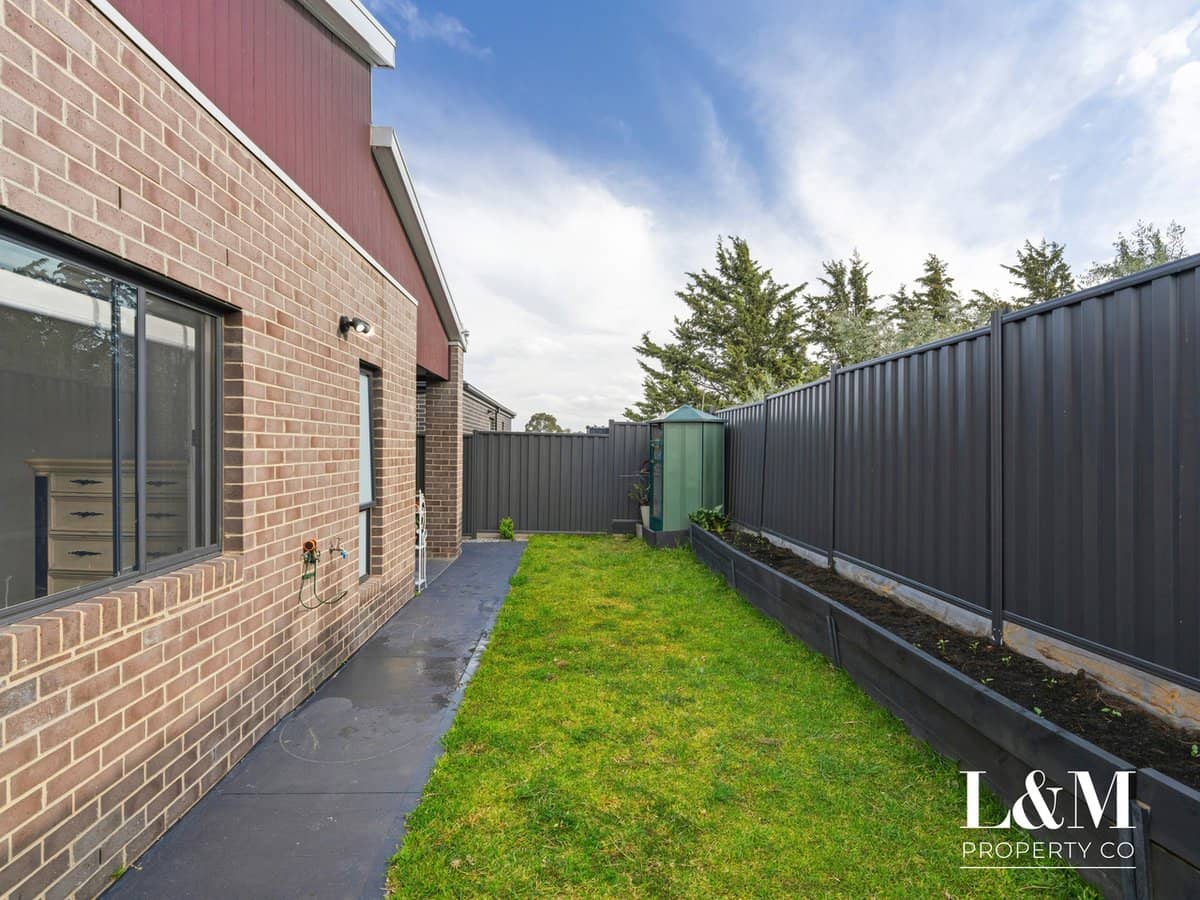 20 Red Wattle Way, GREENVALE - Thumbnail 29