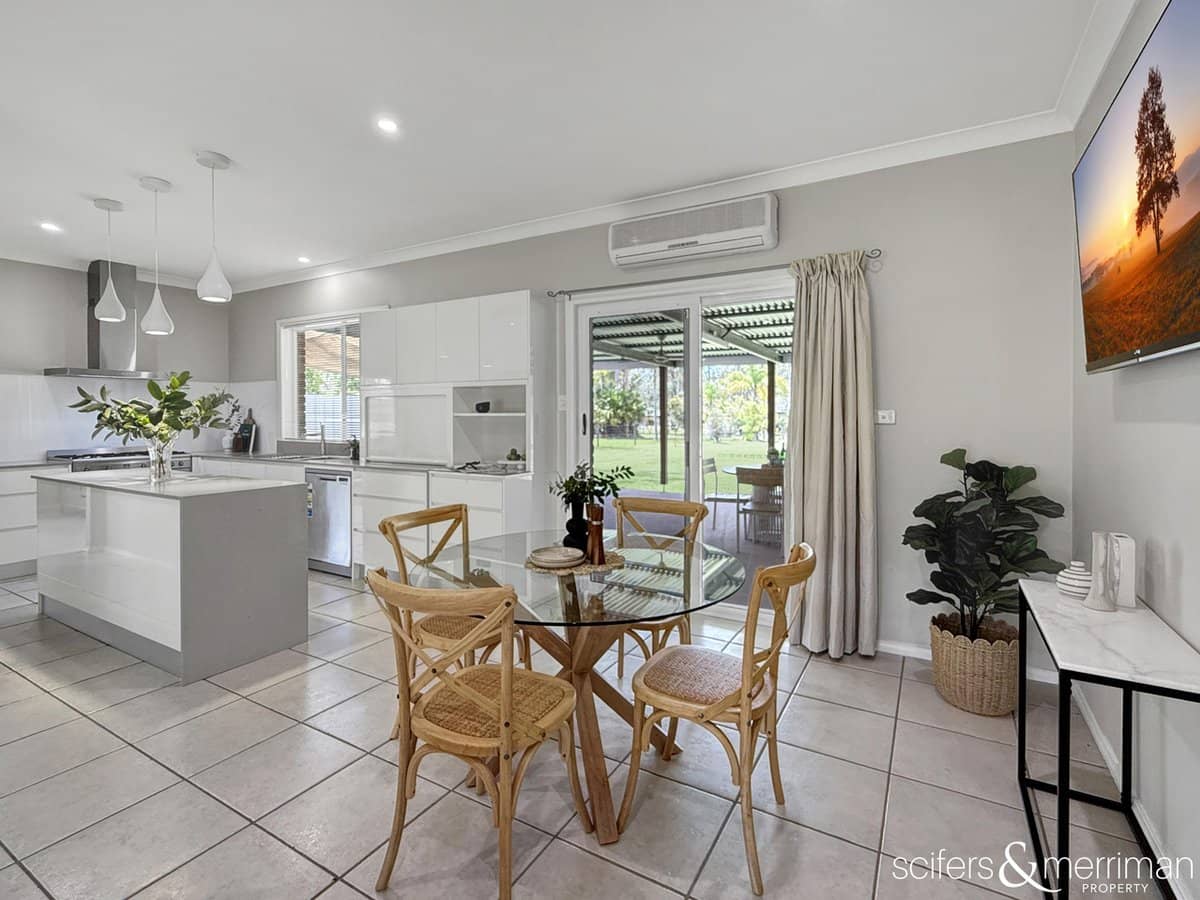 20 County Close, MEDOWIE - Thumbnail 10