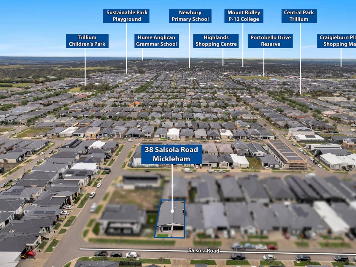 38 Salsola Road, MICKLEHAM - Thumbnail 18