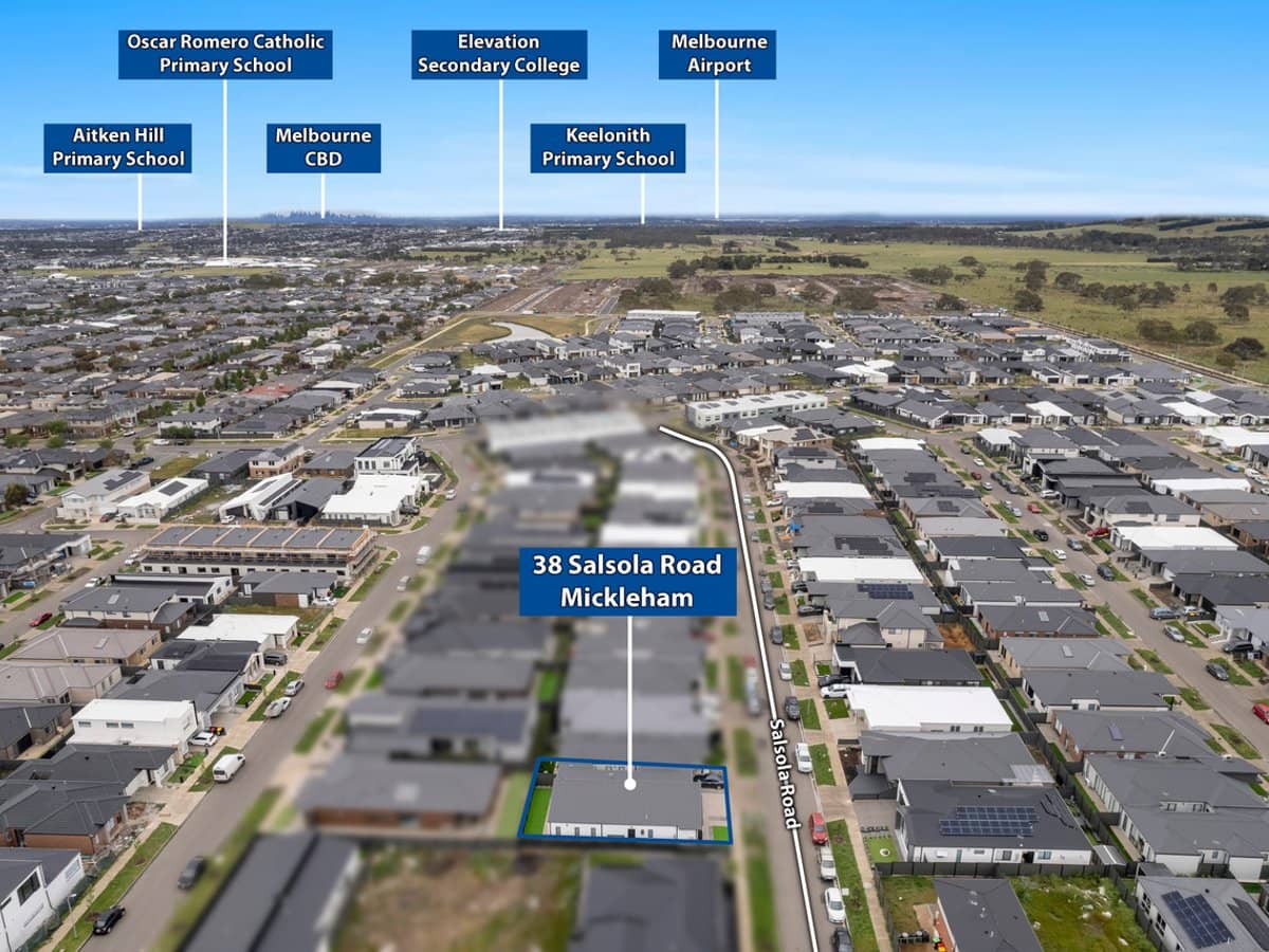 38 Salsola Road, MICKLEHAM - Thumbnail 20