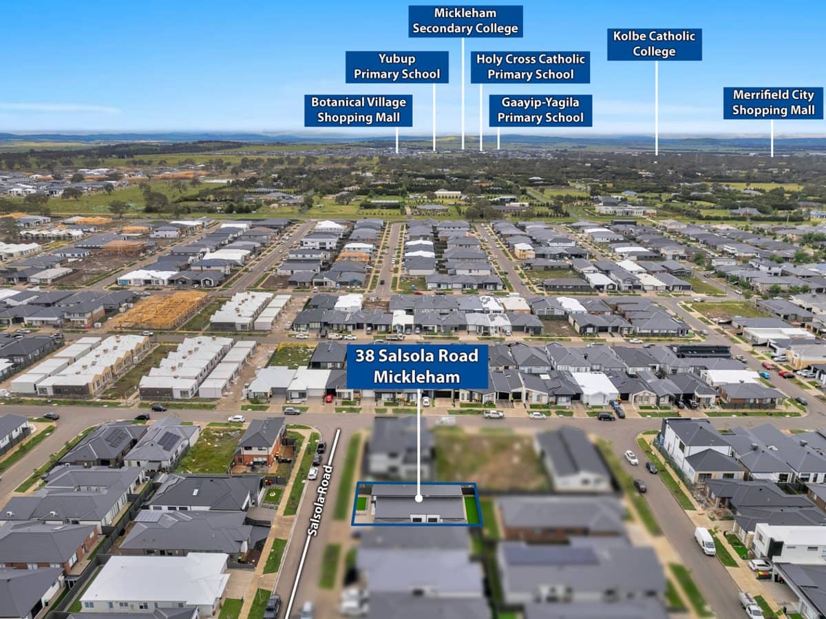 38 Salsola Road, MICKLEHAM - Thumbnail 21