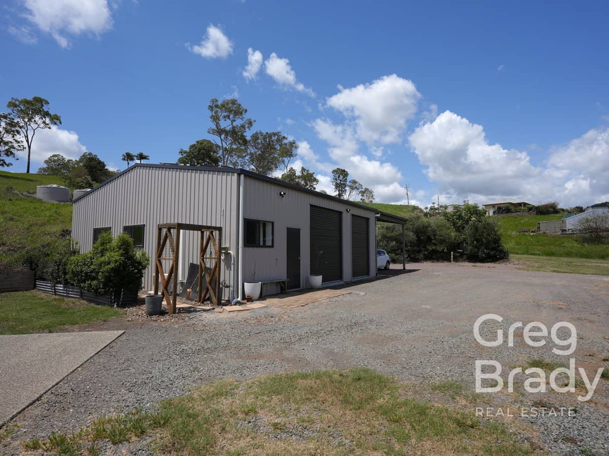 180 Gordonville Court, SARINA - Thumbnail 7