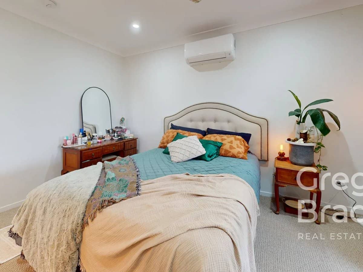 180 Gordonville Court, SARINA - Thumbnail 14