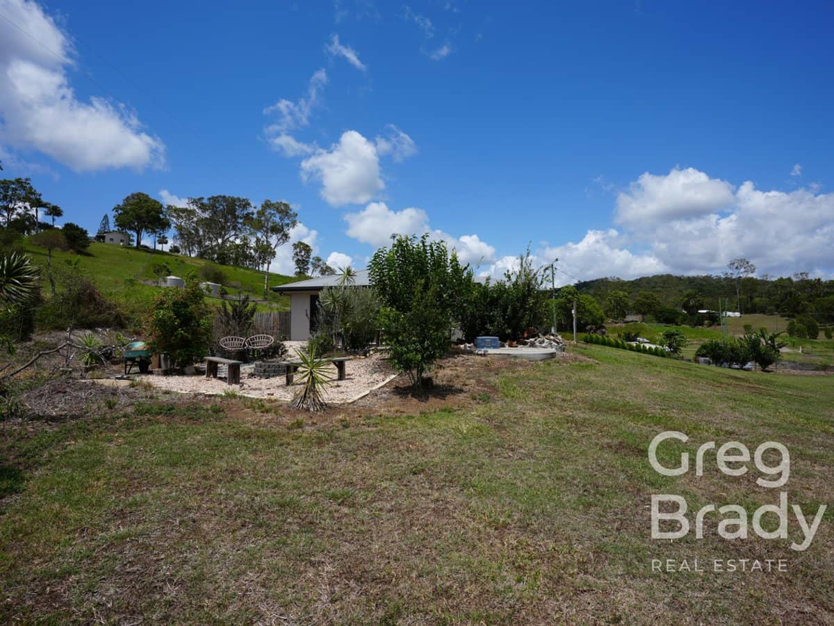 180 Gordonville Court, SARINA - Thumbnail 31