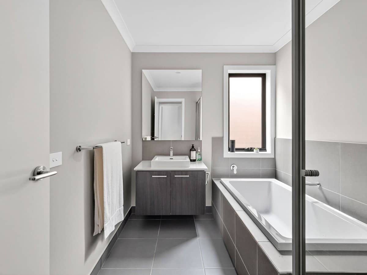 14 Trooper Avenue, SUNBURY - Thumbnail 16