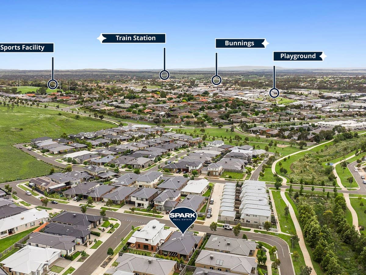 14 Trooper Avenue, SUNBURY - Thumbnail 20