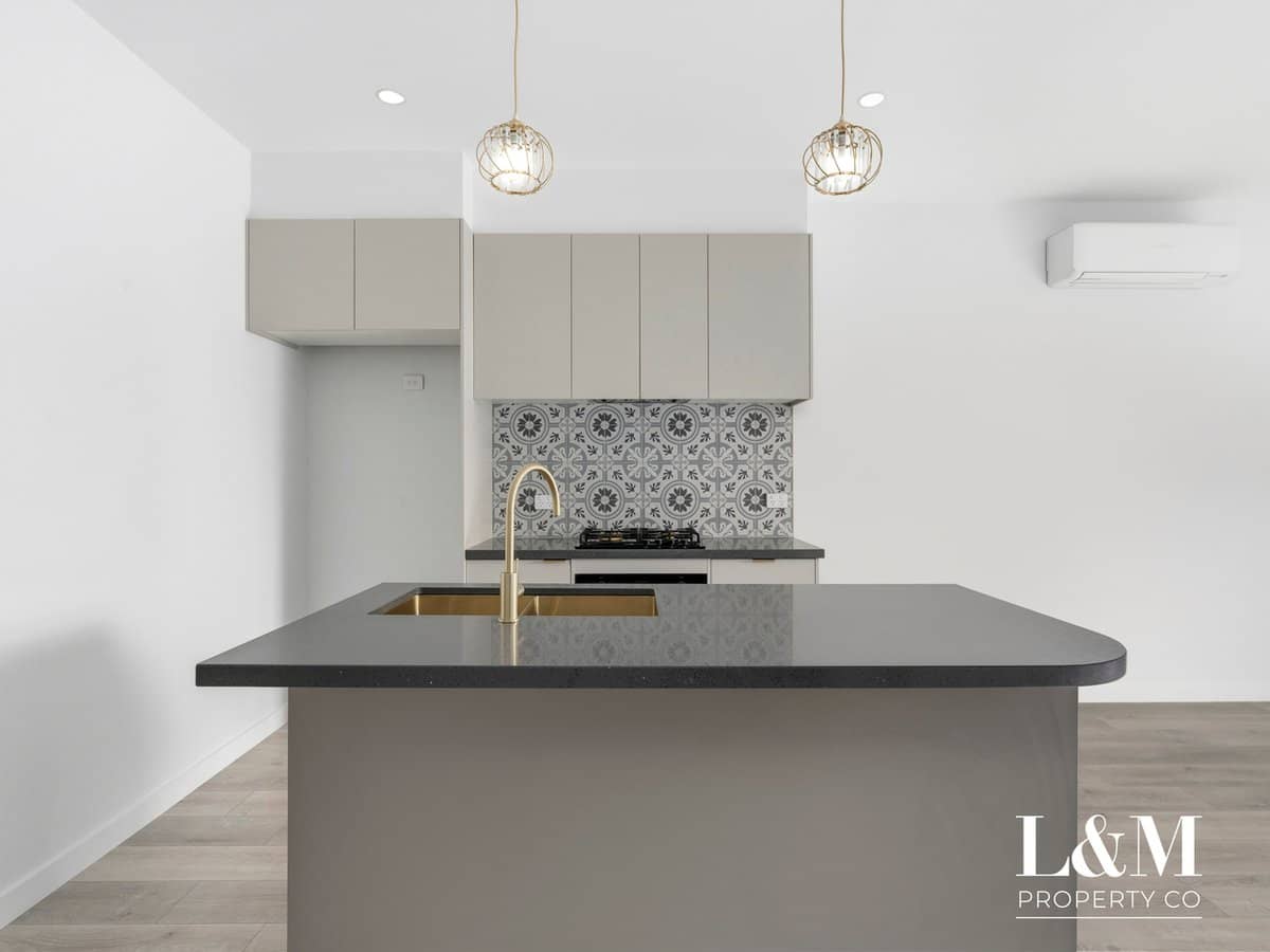 8 Alyssa Street, GREENVALE - Thumbnail 6