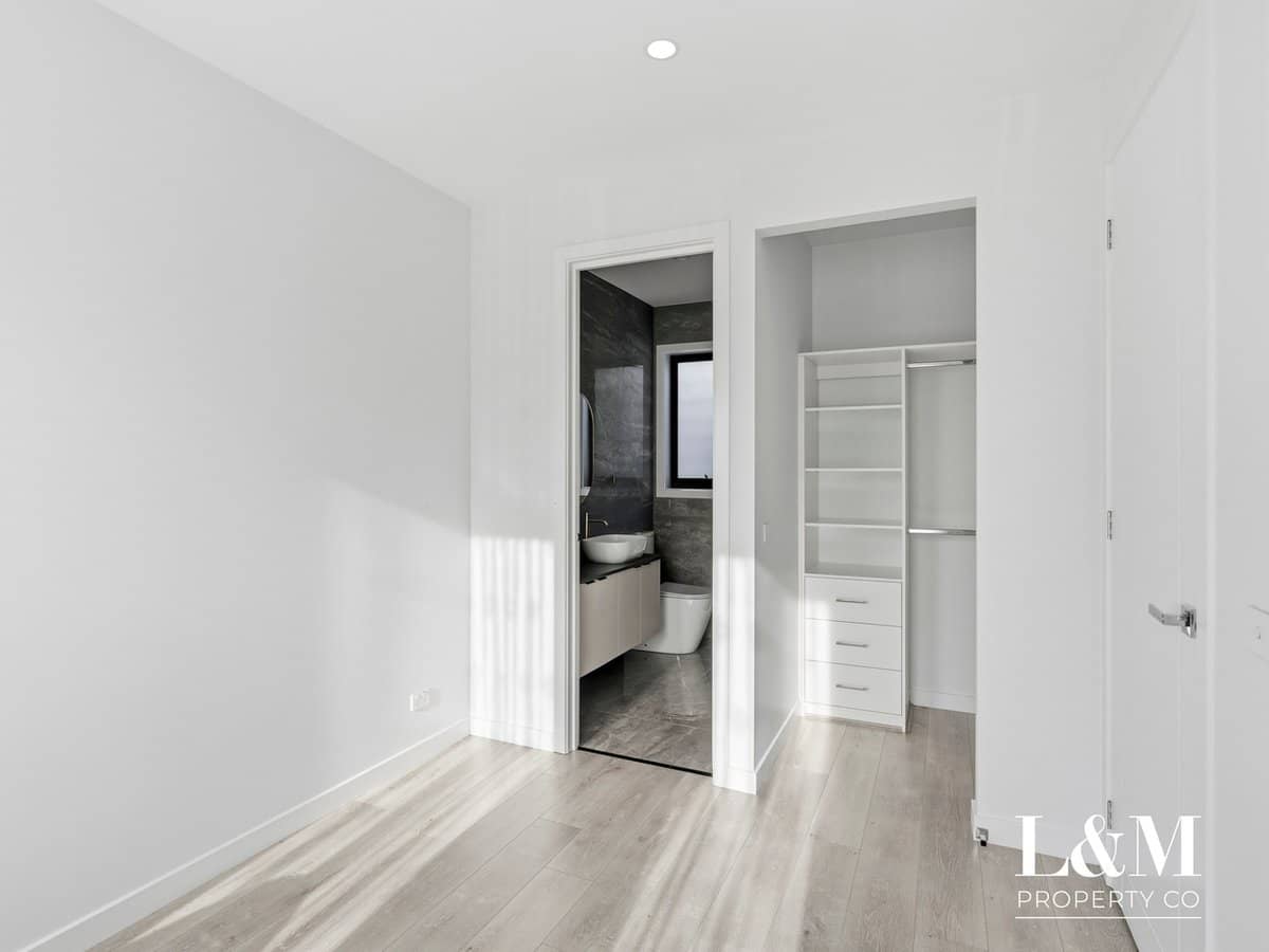 8 Alyssa Street, GREENVALE - Thumbnail 10