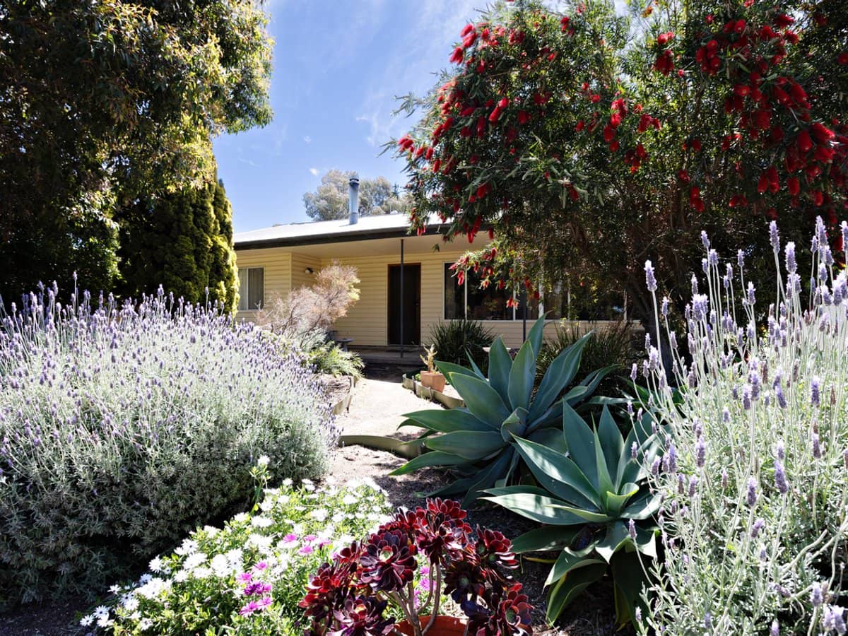 68 Investigator Avenue, KINGSCOTE - Thumbnail 2