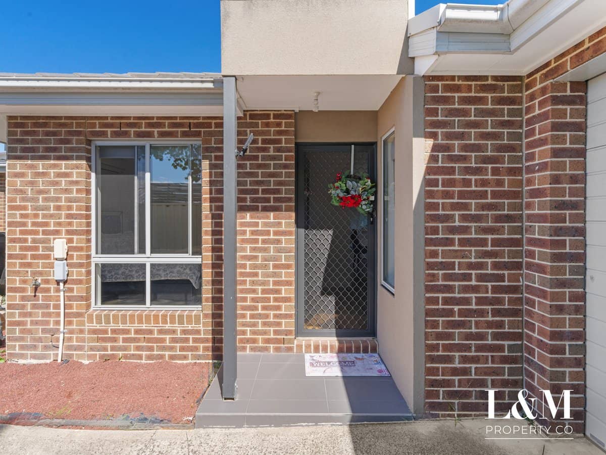 2 Lorica Avenue, BROADMEADOWS - Thumbnail 2