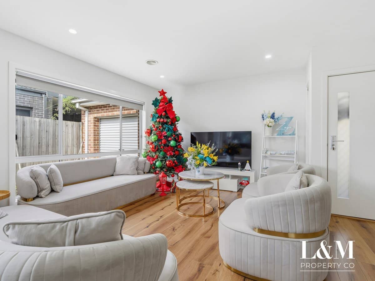 2 Lorica Avenue, BROADMEADOWS - Thumbnail 4