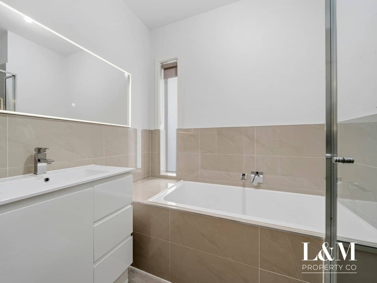 2 Lorica Avenue, BROADMEADOWS - Thumbnail 13