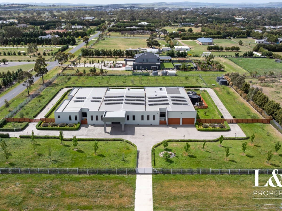 520 Mt Ridley Road, MICKLEHAM - Thumbnail 34