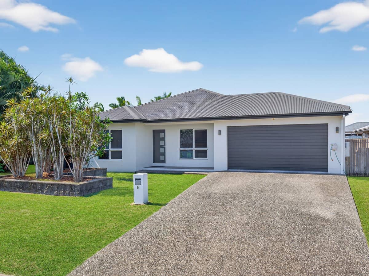 6 Sunburst Street, MOUNT LOW - Thumbnail 1