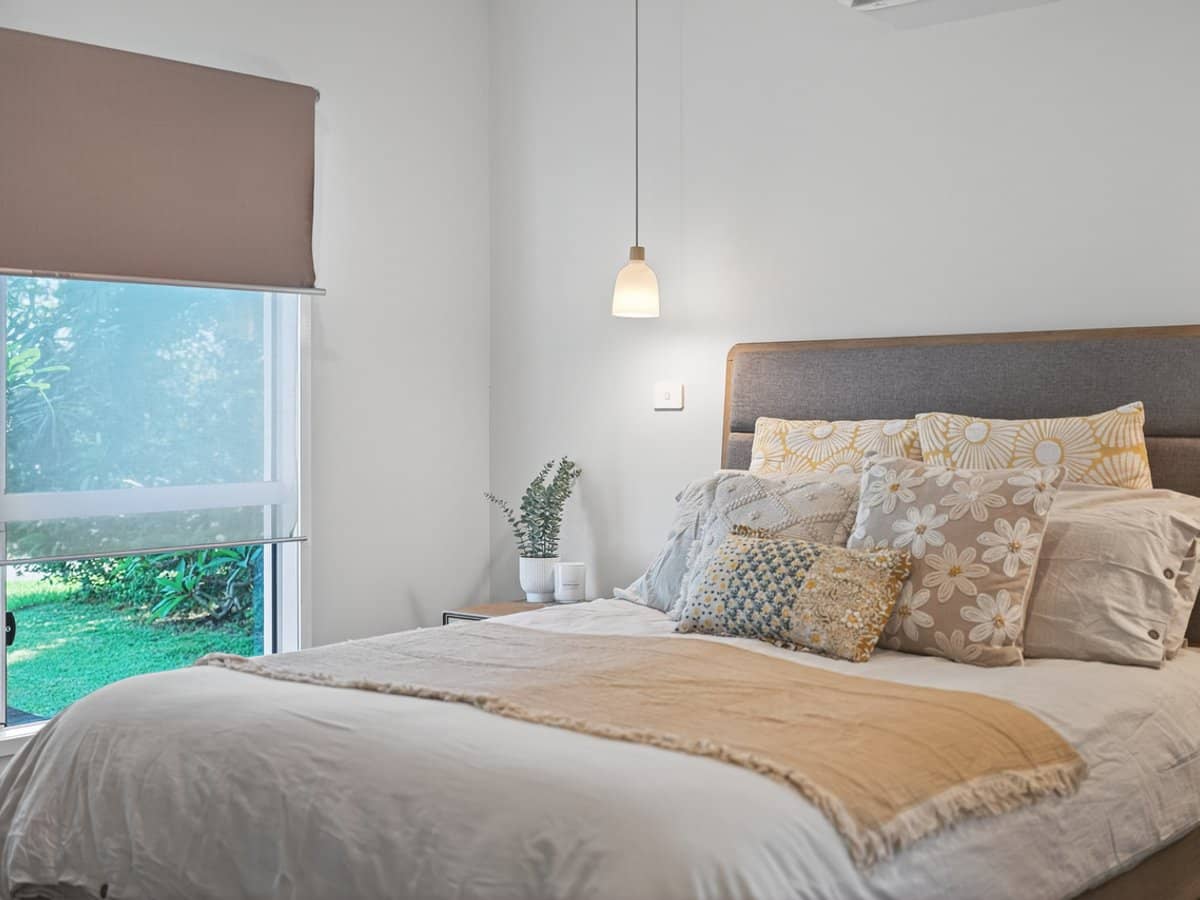 6 Sunburst Street, MOUNT LOW - Thumbnail 12