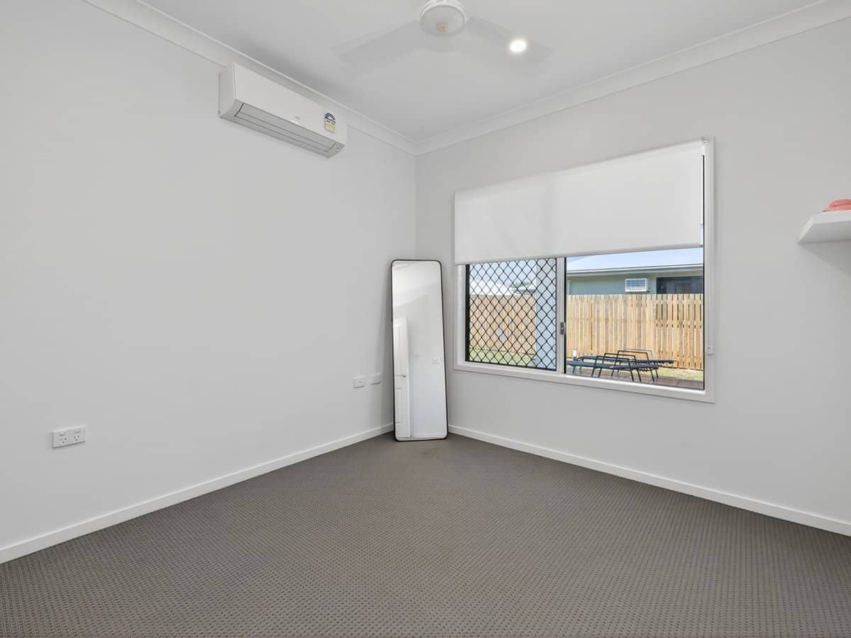 6 Sunburst Street, MOUNT LOW - Thumbnail 19