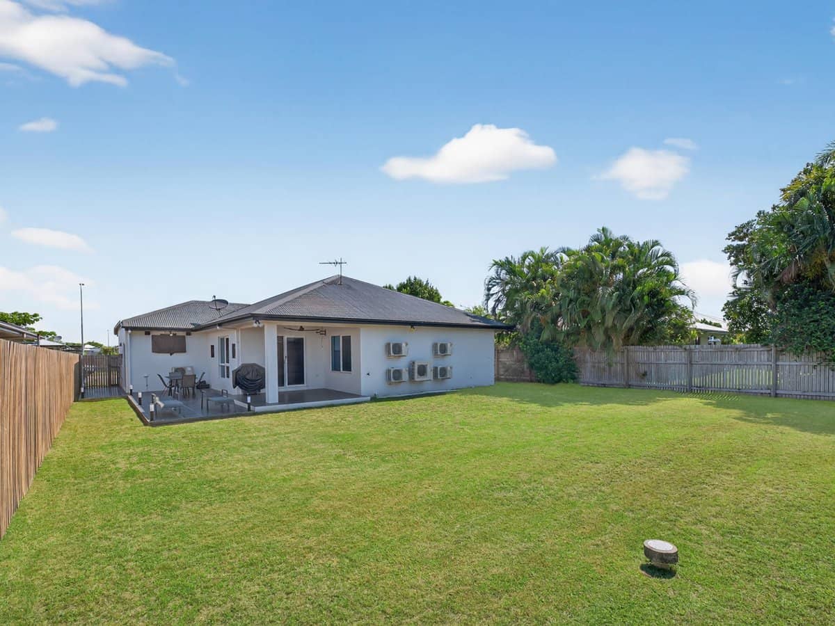 6 Sunburst Street, MOUNT LOW - Thumbnail 22