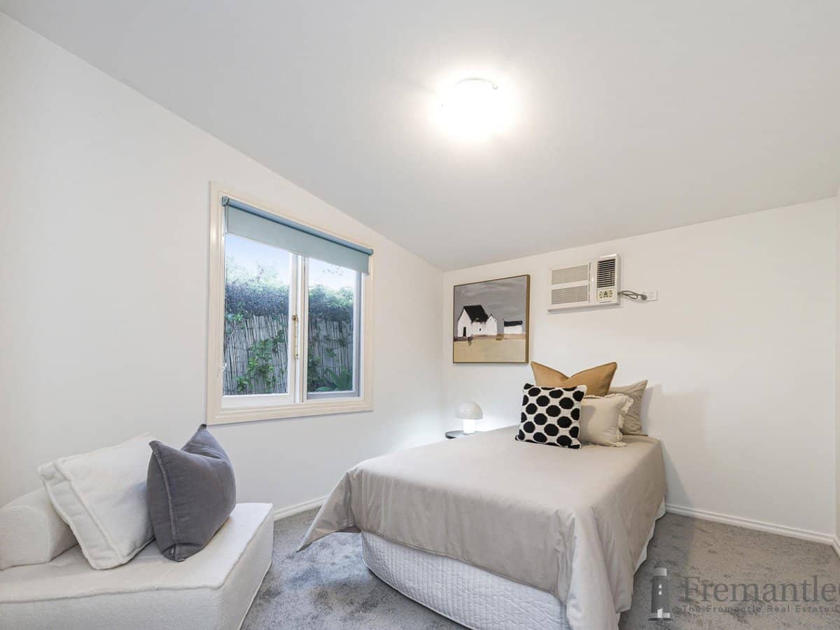 2A Rennie Cres North, HILTON - Thumbnail 16