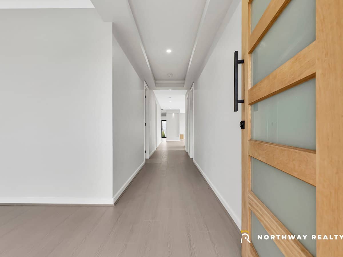 13 Waxflower Street, BEVERIDGE - Thumbnail 2