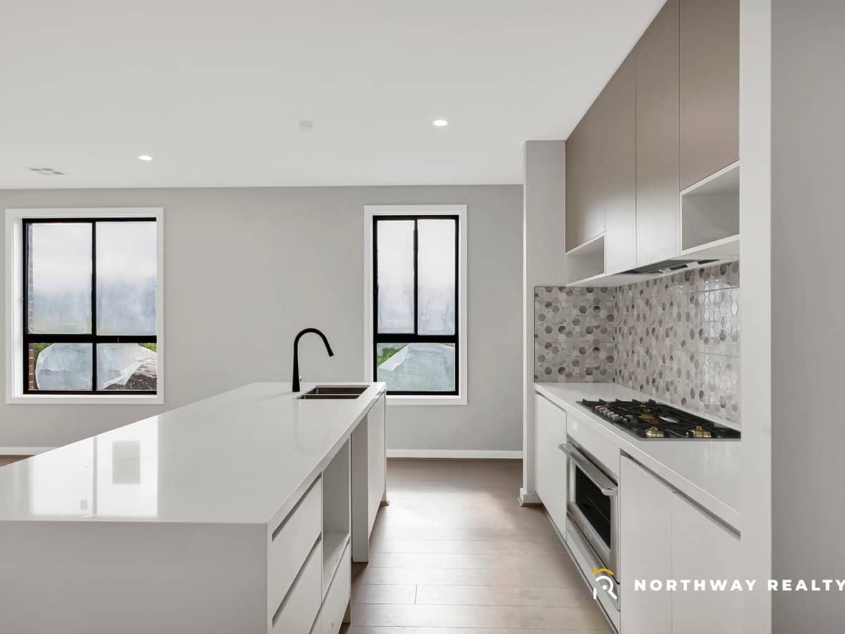 13 Waxflower Street, BEVERIDGE - Thumbnail 7