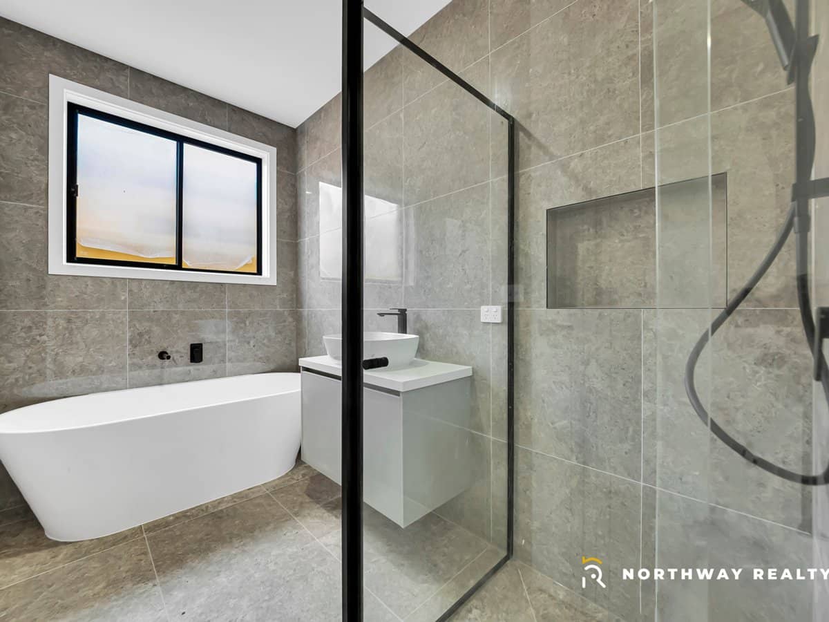 13 Waxflower Street, BEVERIDGE - Thumbnail 13