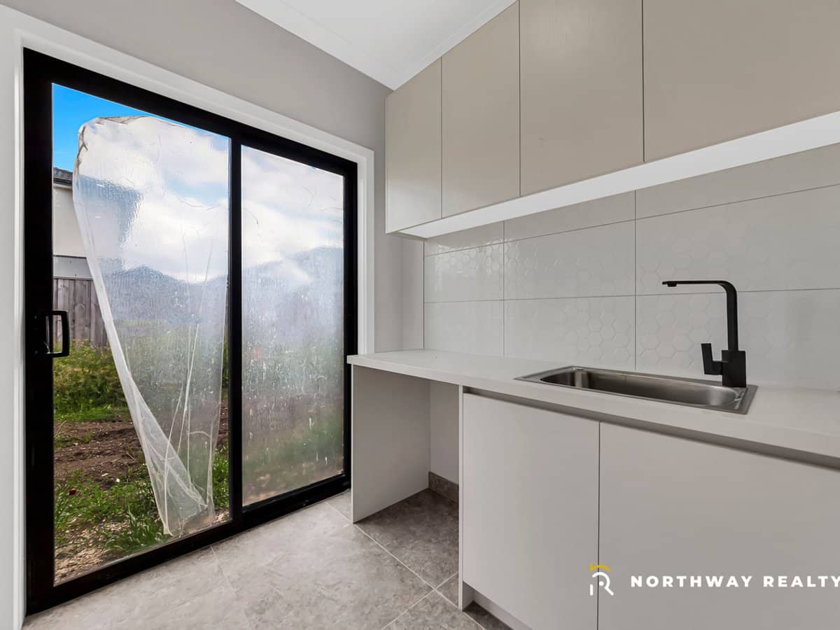 13 Waxflower Street, BEVERIDGE - Thumbnail 15